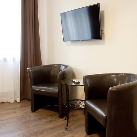 Apartamenty Hotelu Pod Orlem Торунь Экстерьер фото